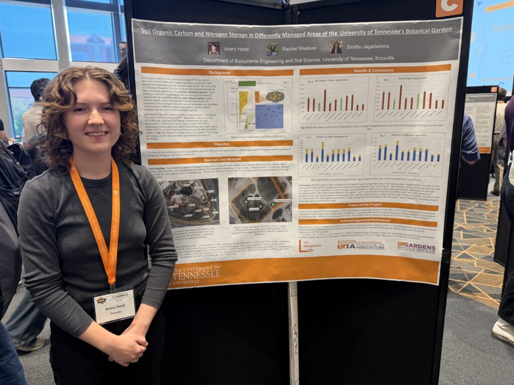 Avery presents at UT Eureka poster competetion. Her study is on soil organic carbon and nitrogen storage in differently manged areas of UT botanical garden